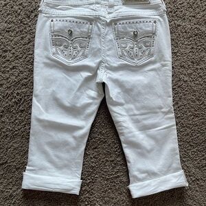 Rock Revival Women's Cropped White Jeans